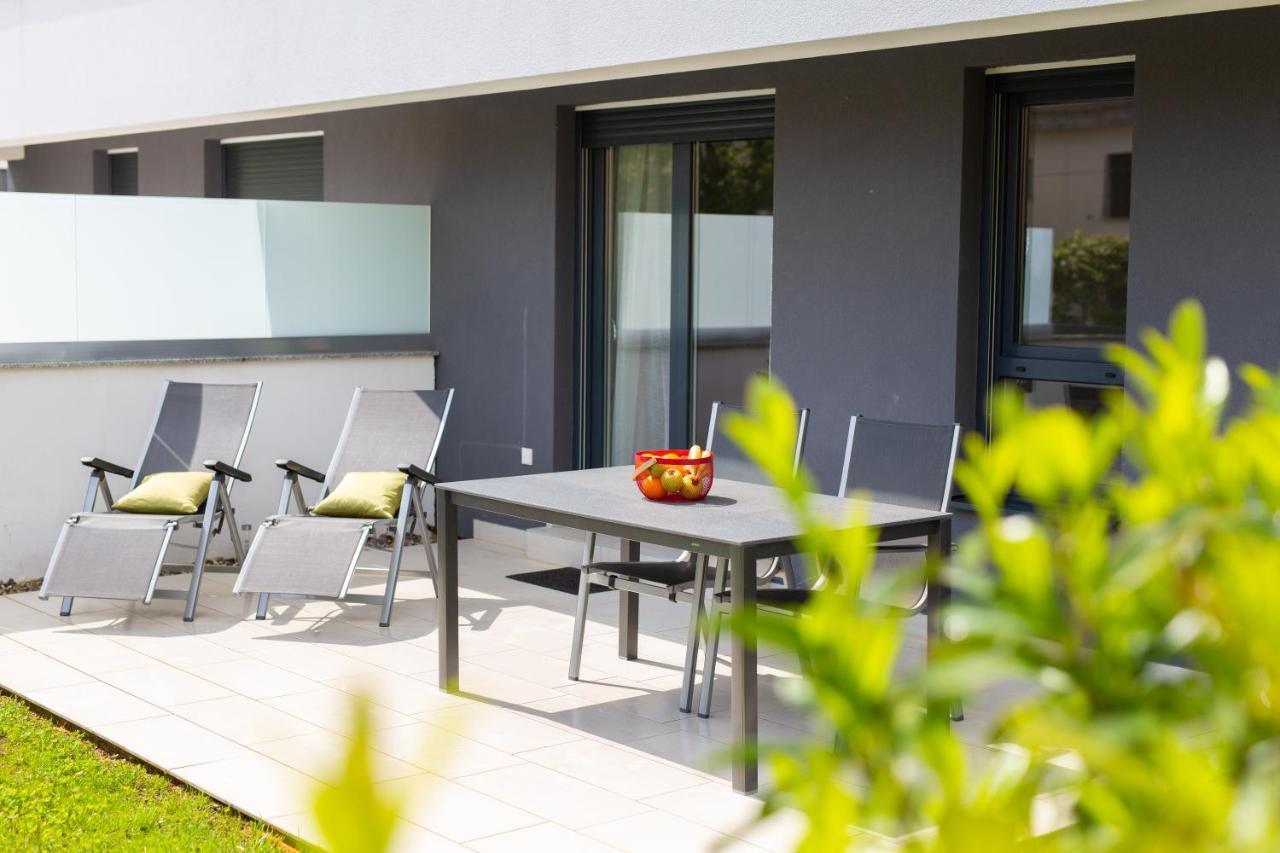 Dodo Apartments Vantacici Exterior photo